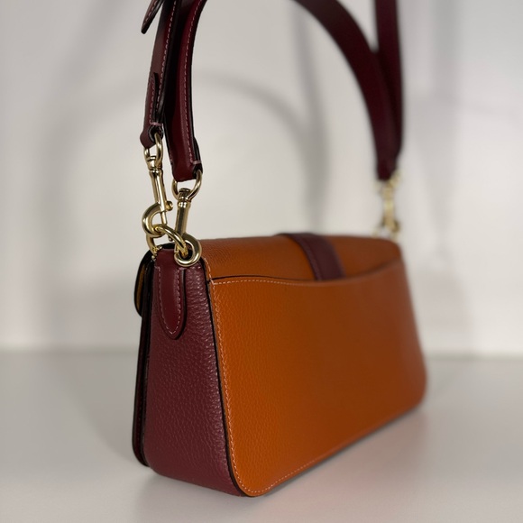 COACH Georgie Shoulder Bag Elegant Two-Tone Leather - Picture 7 of 14